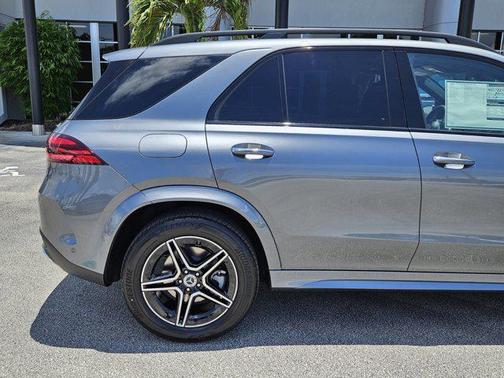 2025 Mercedes-Benz GLE 450e 4MATIC