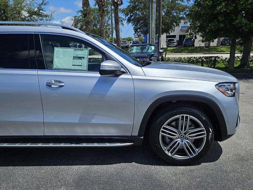 2025 Mercedes-Benz GLS 450 4MATIC