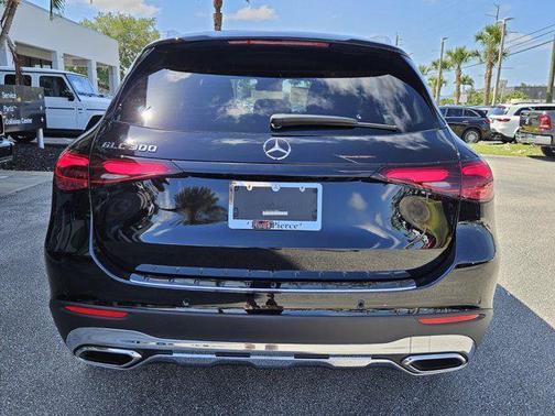 2025 Mercedes-Benz GLC 300 Base
