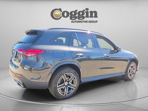 2026 Mercedes-Benz GLC 300 Base