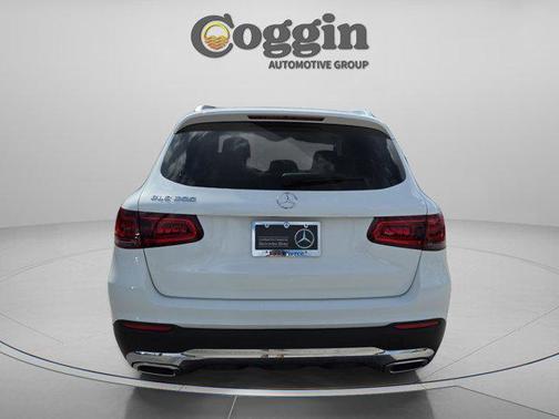 2022 Mercedes-Benz GLC 300 Base