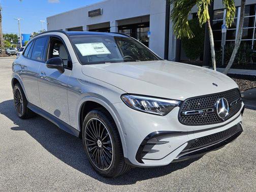 2026 Mercedes-Benz GLC 300 Base