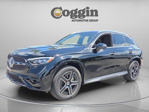 Black 2026 Mercedes-Benz GLC 300 Base
