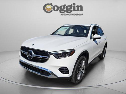 2026 Mercedes-Benz GLC 300 Base