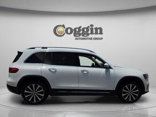 Polar White 2022 Mercedes-Benz GLB 250 Base