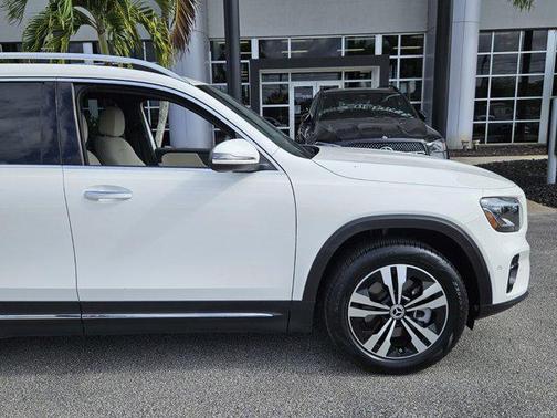 2025 Mercedes-Benz GLB 250 Base