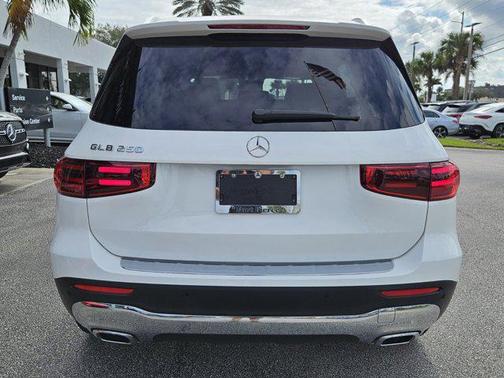 2025 Mercedes-Benz GLB 250 Base