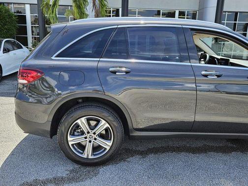 2022 Mercedes-Benz GLC 300 Base