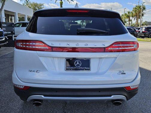 2016 Lincoln MKC Premier