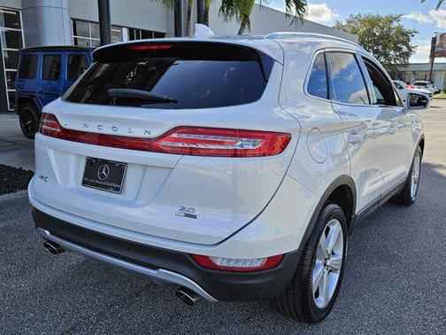2016 Lincoln MKC Premier