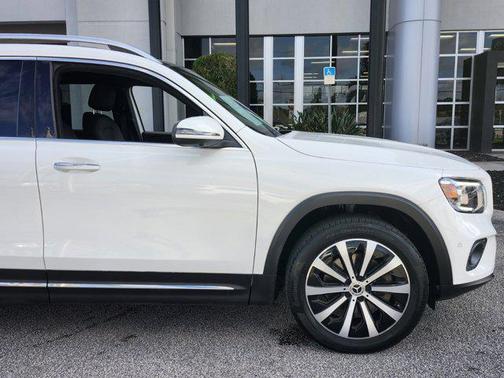 2022 Mercedes-Benz GLB 250 Base