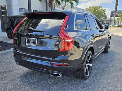 2017 Volvo XC90 T6 R-Design