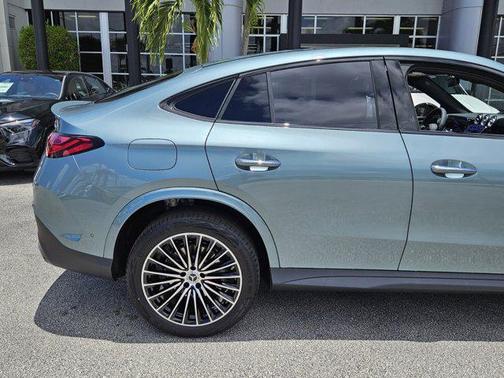 2025 Mercedes-Benz GLC 300 4MATIC Coupe