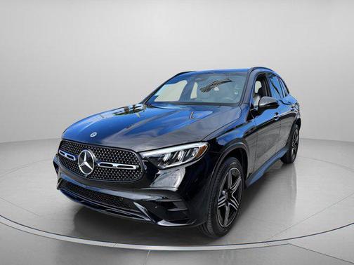 2026 Mercedes-Benz GLC 300 Base