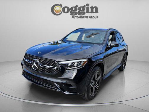 2026 Mercedes-Benz GLC 300 Base