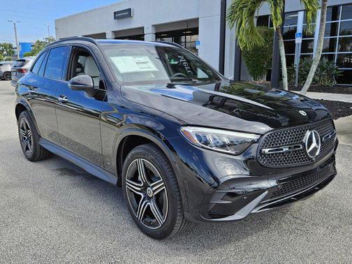 2026 Mercedes-Benz GLC 300 Base