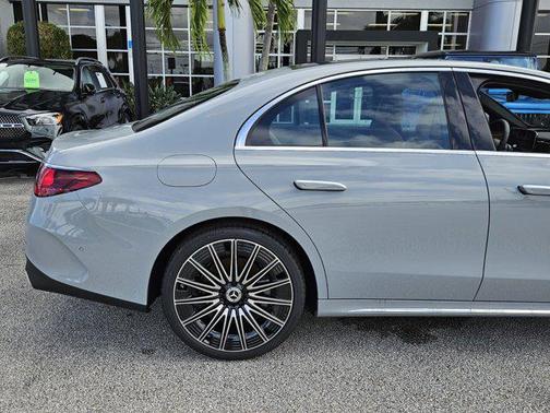 2026 Mercedes-Benz E-Class E 350
