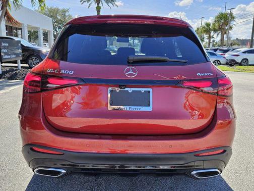 2023 Mercedes-Benz GLC 300 4MATIC