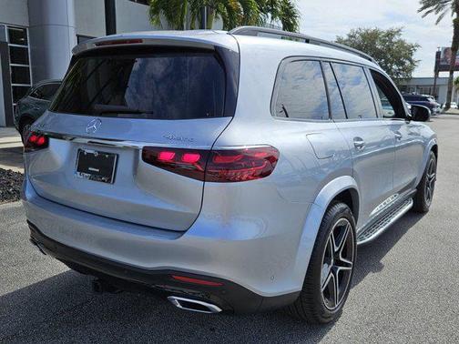 2025 Mercedes-Benz GLS 450 4MATIC