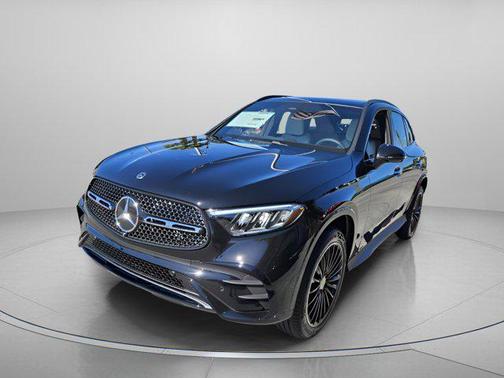 2026 Mercedes-Benz GLC 300 Base