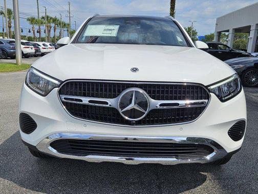 2025 Mercedes-Benz GLC 300 Base