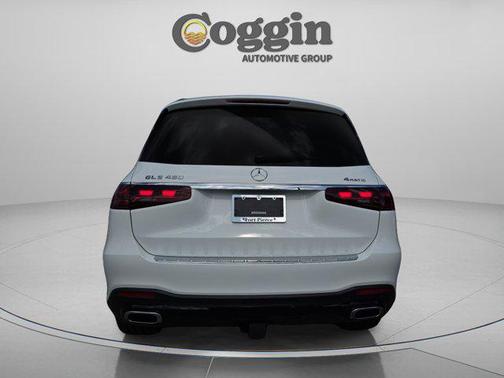 2026 Mercedes-Benz GLS 450 4MATIC