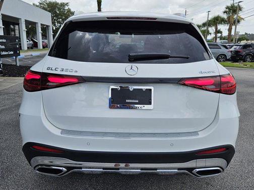 2025 Mercedes-Benz GLC 350e Base