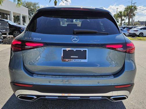 2026 Mercedes-Benz GLC 300 Base