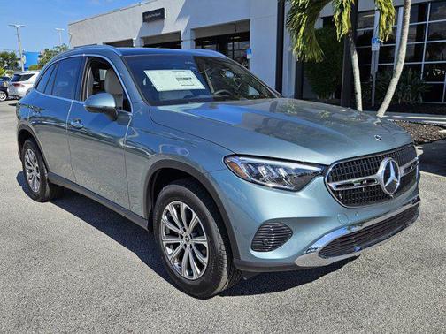 2026 Mercedes-Benz GLC 300 Base