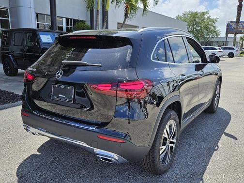 2025 Mercedes-Benz GLA 250 Base