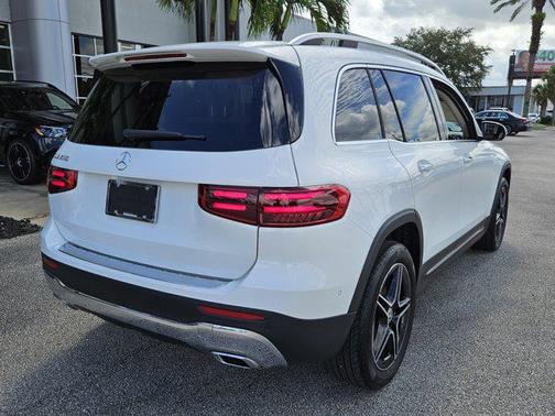 2026 Mercedes-Benz GLB 250 Base
