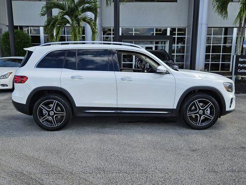 2026 Mercedes-Benz GLB 250 Base