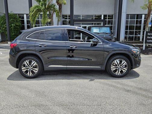 2025 Mercedes-Benz GLA 250 Base