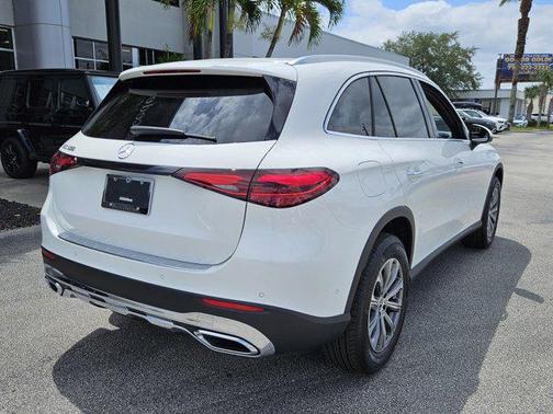2025 Mercedes-Benz GLC 300 Base