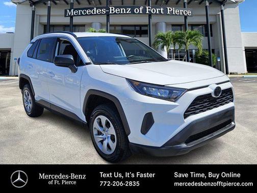 2020 Toyota RAV4 LE
