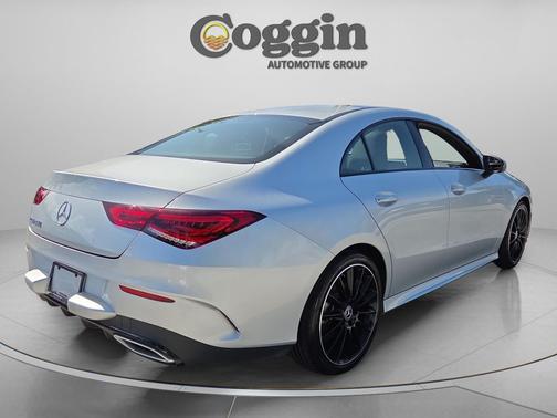 Iridium Silver Metallic 2023 Mercedes-Benz CLA 250 Base