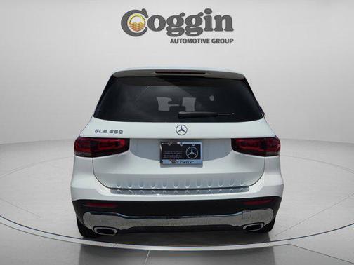 Polar White 2023 Mercedes-Benz GLB 250 Base