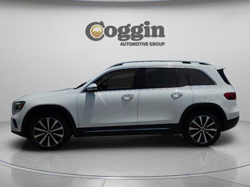 Polar White 2023 Mercedes-Benz GLB 250 Base
