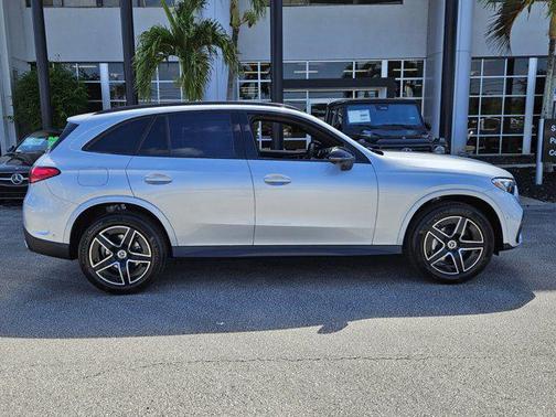 2025 Mercedes-Benz GLC 300 Base