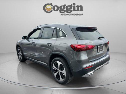 2026 Mercedes-Benz GLA 250 Base