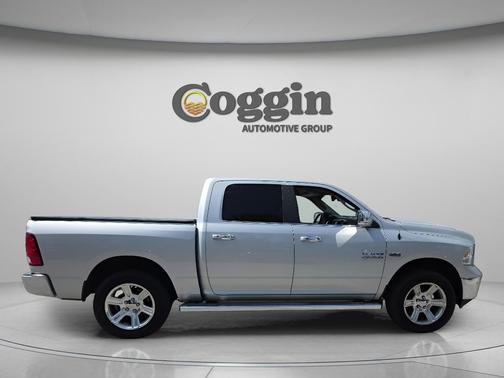 Bright Silver Metallic Clearcoat 2018 RAM 1500 Lone Star