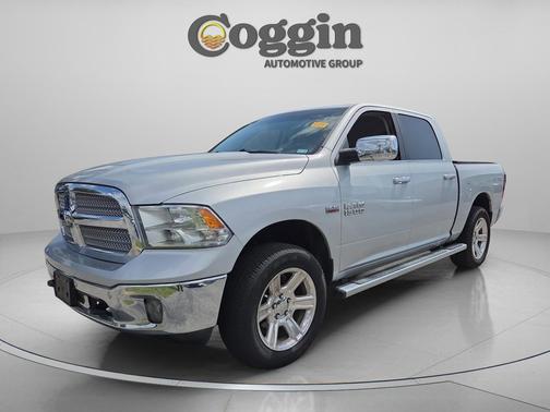 Bright Silver Metallic Clearcoat 2018 RAM 1500 Lone Star