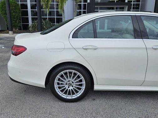 2022 Mercedes-Benz E-Class E 350
