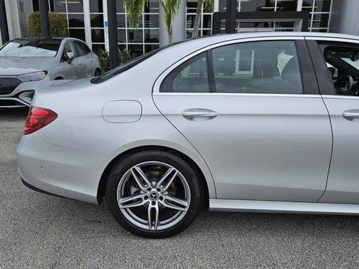 2019 Mercedes-Benz E-Class E 300