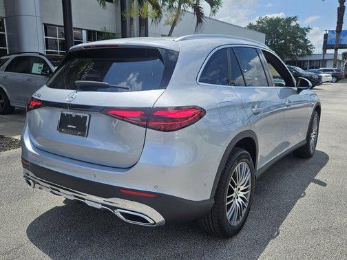 2025 Mercedes-Benz GLC 300 Base