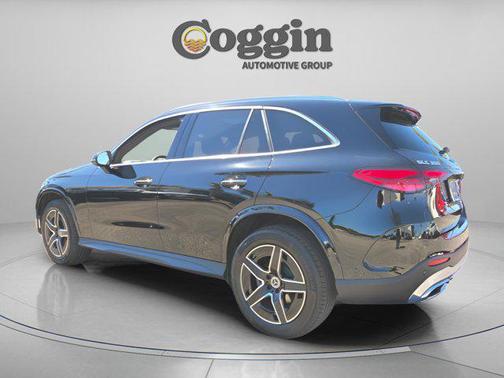 2026 Mercedes-Benz GLC 300 Base