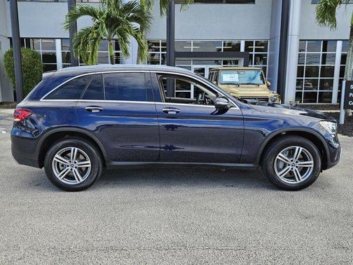 2022 Mercedes-Benz GLC 300 Base