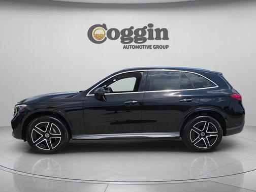 Black 2026 Mercedes-Benz GLC 300 Base