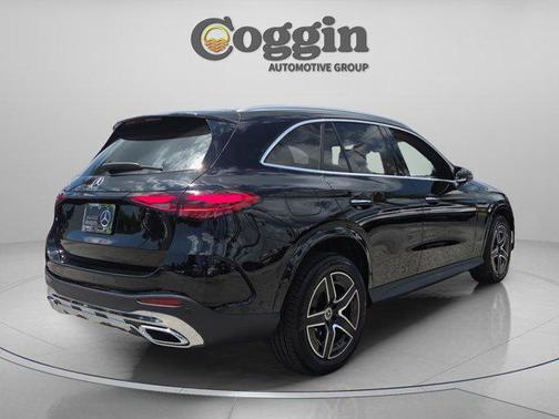 Black 2026 Mercedes-Benz GLC 300 Base