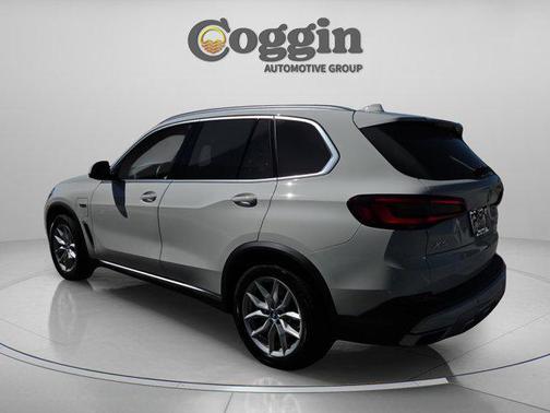 2022 BMW X5 PHEV xDrive45e
